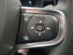 Volvo XC40 2022 Valkoinen