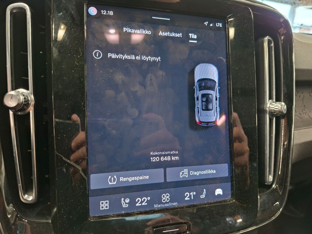 Volvo XC40 2022 Valkoinen