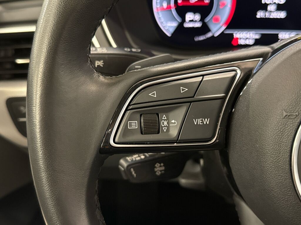 Audi A4 2023 Valkoinen