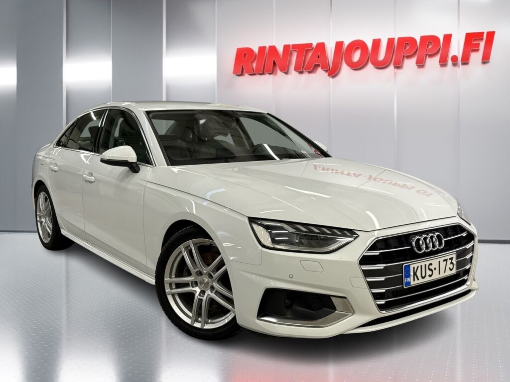 Audi A4 2023 Valkoinen