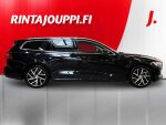 Volvo V60 2023 Musta
