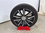 Volvo V60 2023 Musta