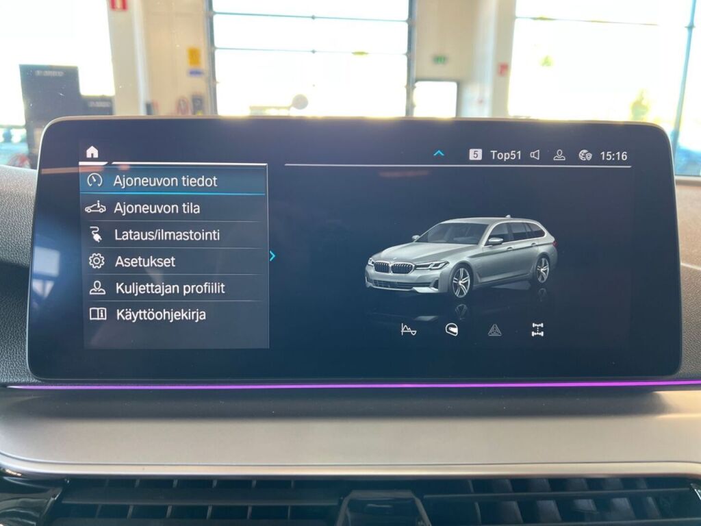 BMW 530 2023 Harmaa