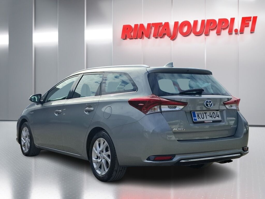 Toyota Auris 2017 Harmaa