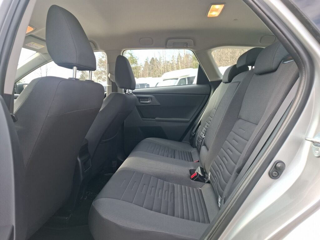 Toyota Auris 2017 Harmaa