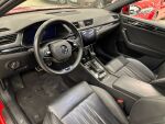Skoda Superb 2023 Punainen