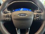 Ford Kuga 2022 Musta