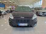 Ford Kuga 2022 Musta