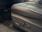 Ford Kuga 2022 Musta