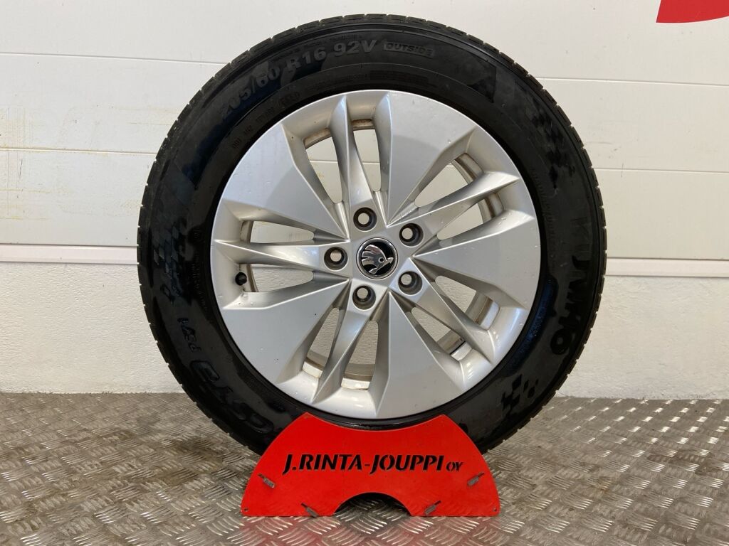 Skoda Octavia 2022 Valkoinen