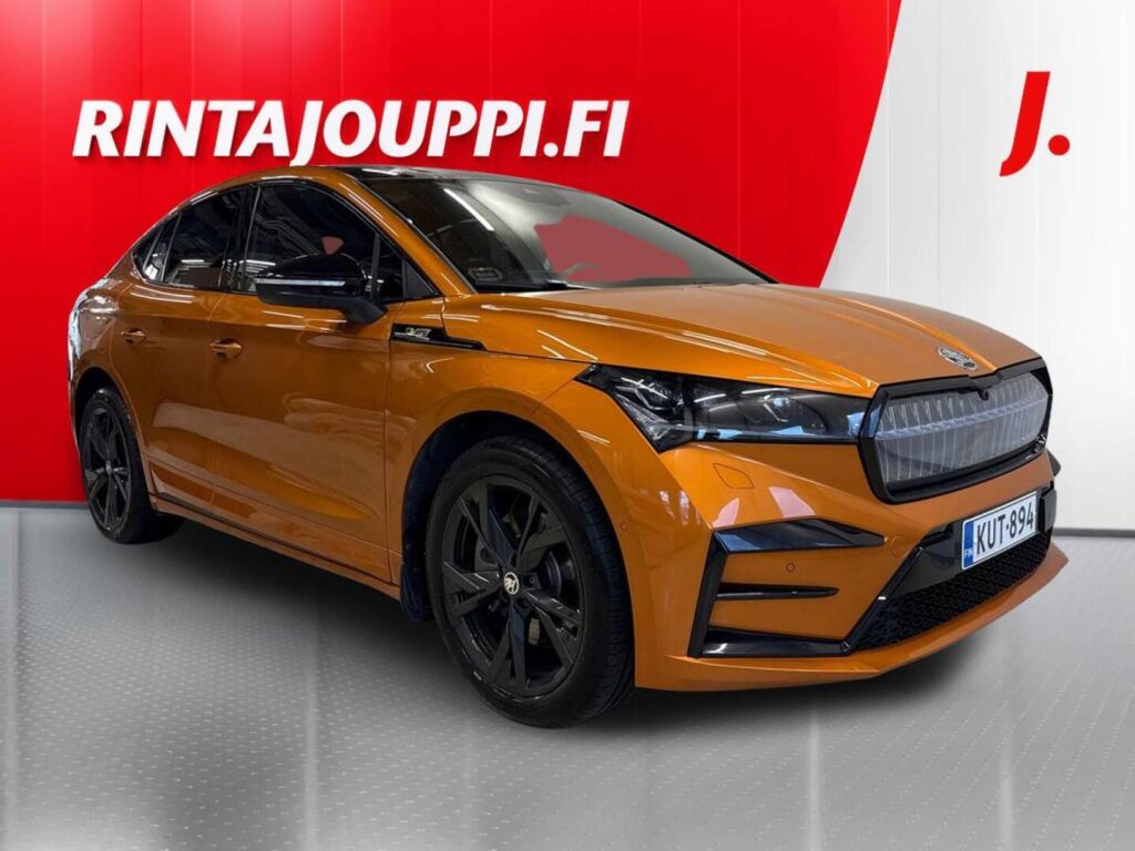 Skoda Enyaq 2022 Oranssi