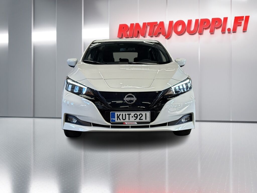 Nissan Leaf 2023 Valkoinen