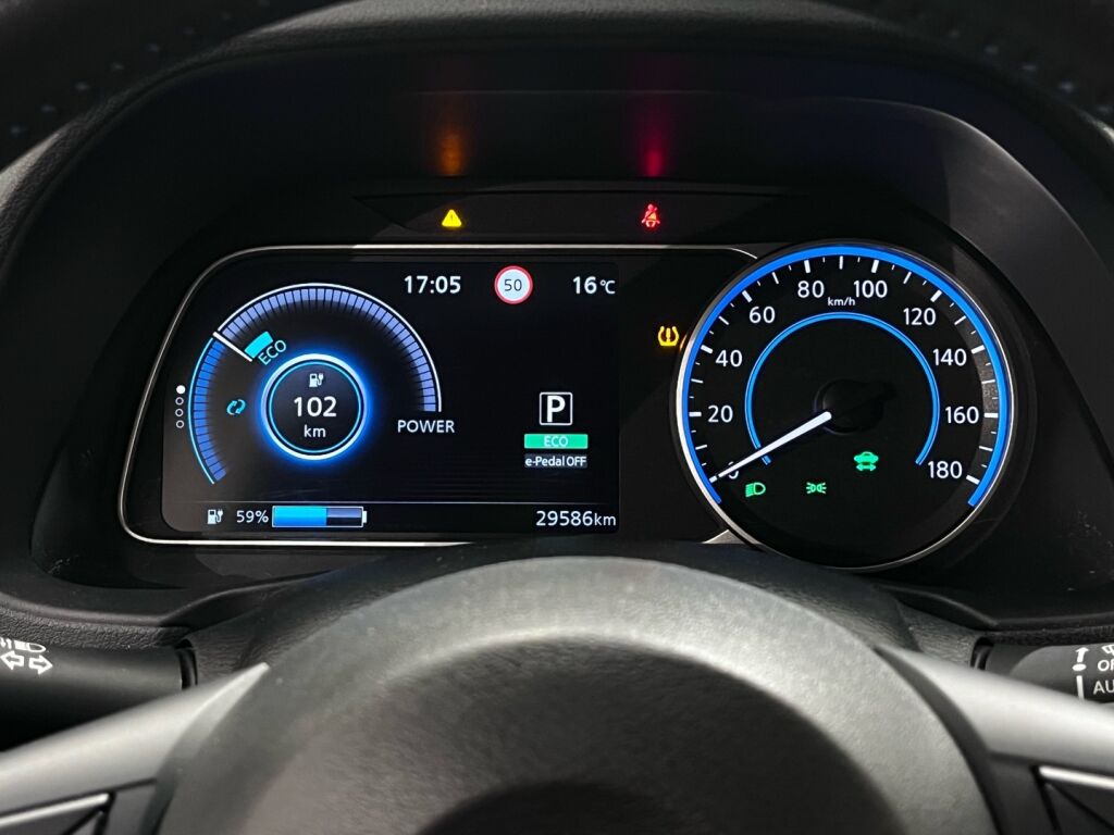 Nissan Leaf 2022 Valkoinen