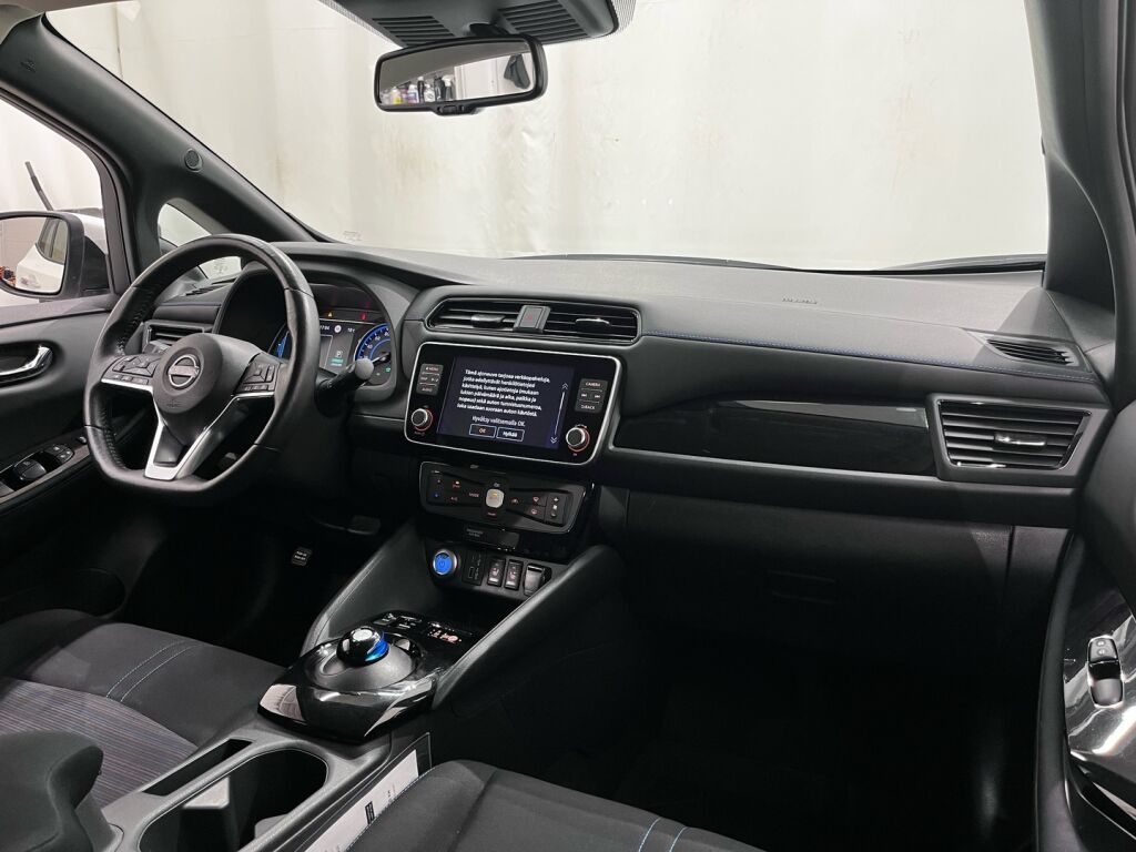 Nissan Leaf 2022 Valkoinen