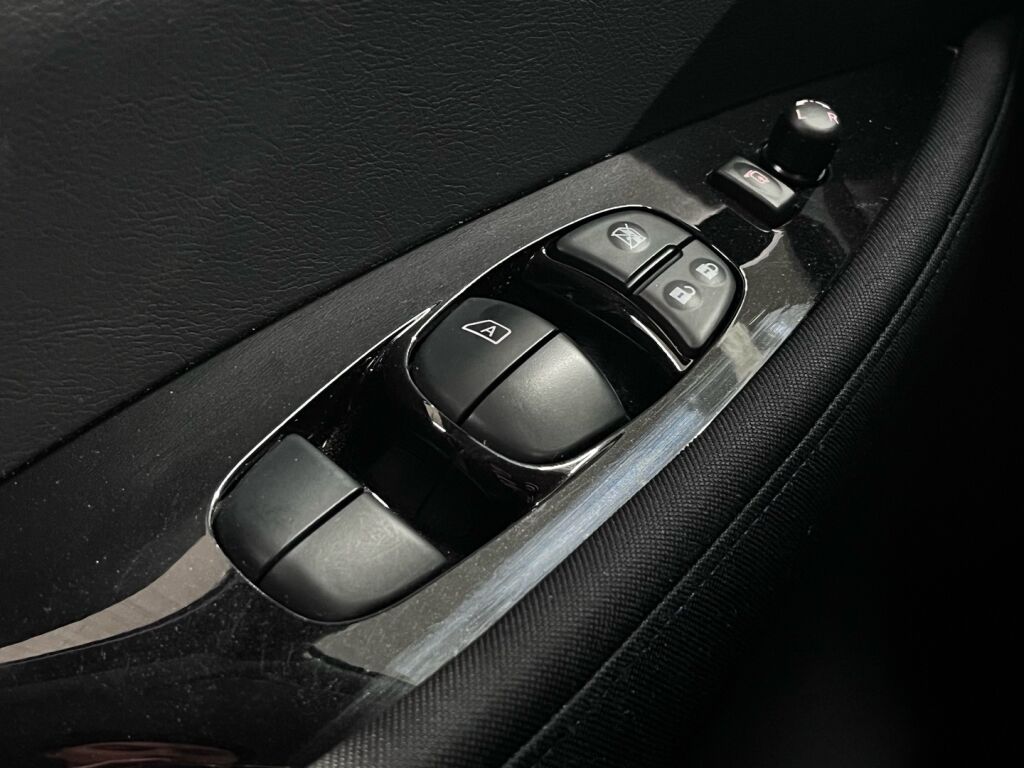 Nissan Leaf 2022 Valkoinen