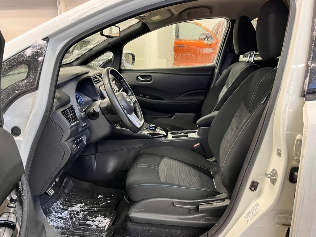 Nissan Leaf 2022 Valkoinen