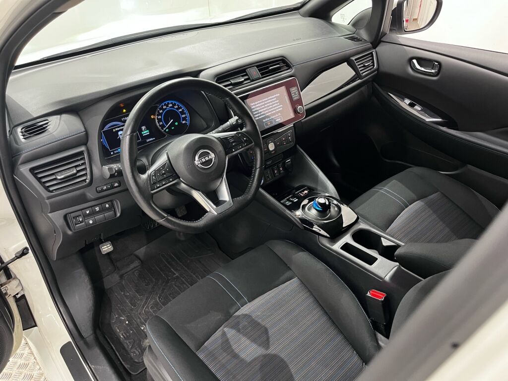 Nissan Leaf 2022 Valkoinen