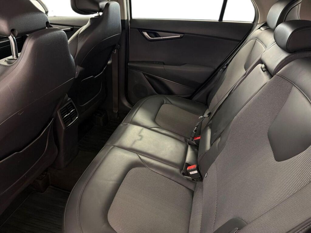 Kia Niro 2023 Valkoinen