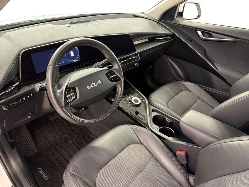 Kia Niro 2023 Valkoinen