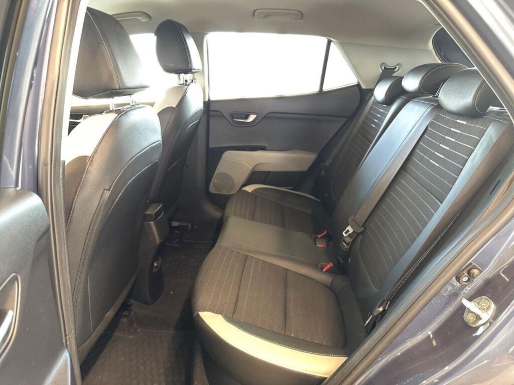 Kia Stonic 2023 Sininen