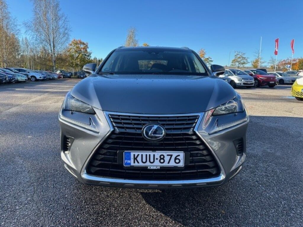 Lexus NX 2018 Musta