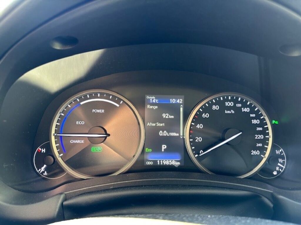 Lexus NX 2018 Musta
