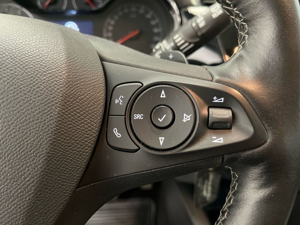 Opel Corsa 2022 Valkoinen