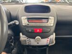 Peugeot 107 2012 Valkoinen