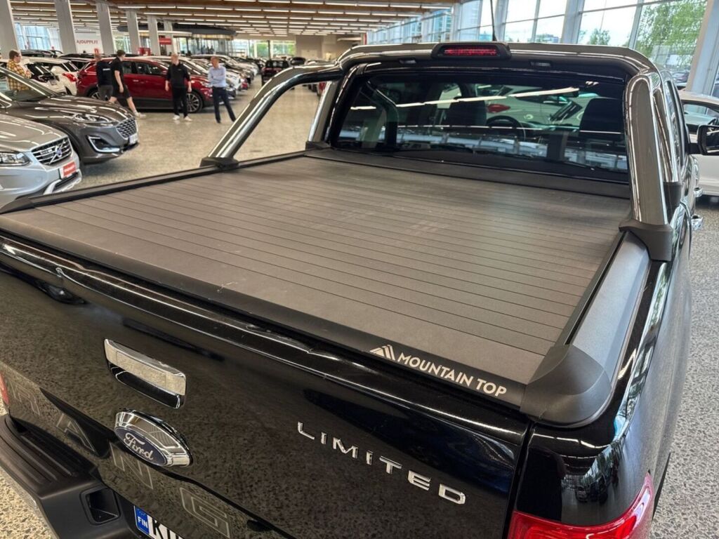 Ford Ranger 2022 Metallinhohto Musta (Agate Black Metallic)