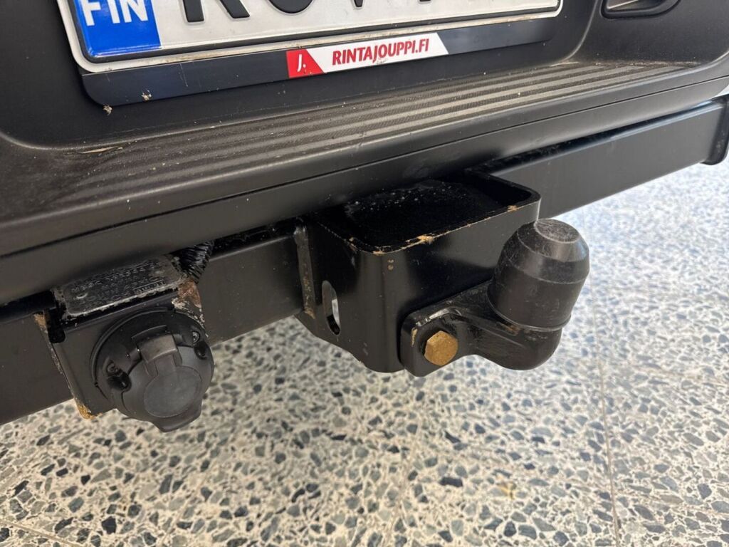 Ford Ranger 2022 Metallinhohto Musta (Agate Black Metallic)