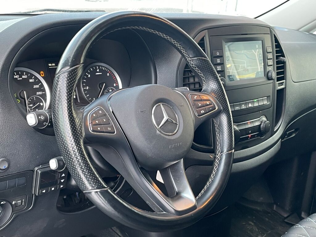 Mercedes-Benz VITO 2021 Valkoinen