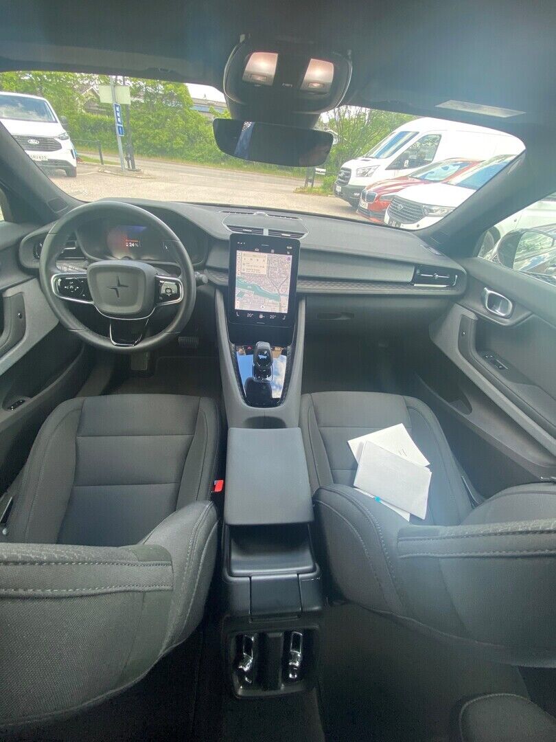 Polestar 2 2023 Musta