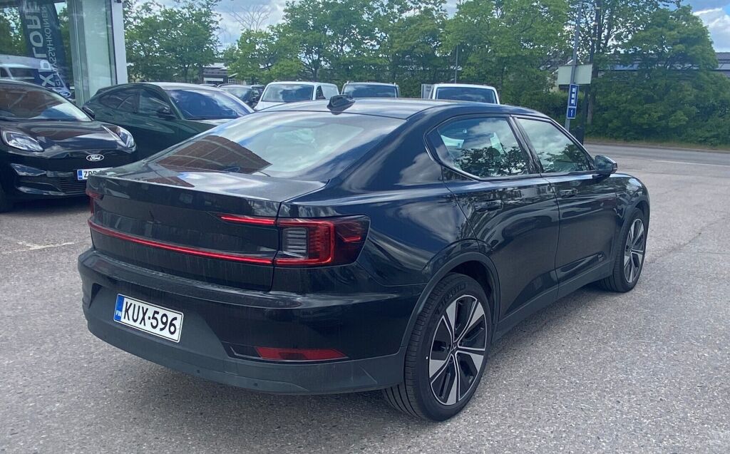 Polestar 2 2023 Musta