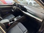 Volkswagen Golf 2022 Sininen