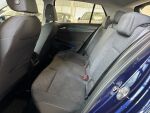 Volkswagen Golf 2022 Sininen