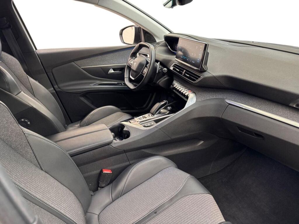 Peugeot 3008 2023 Valkoinen