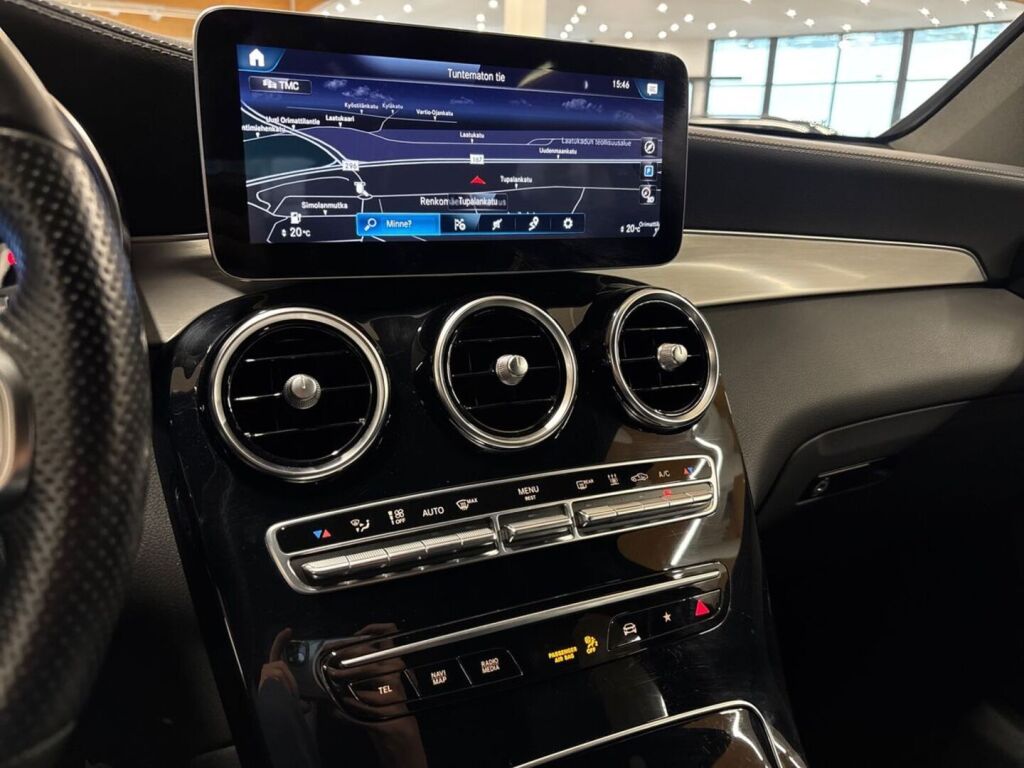 Mercedes-Benz GLC 2022 Valkoinen