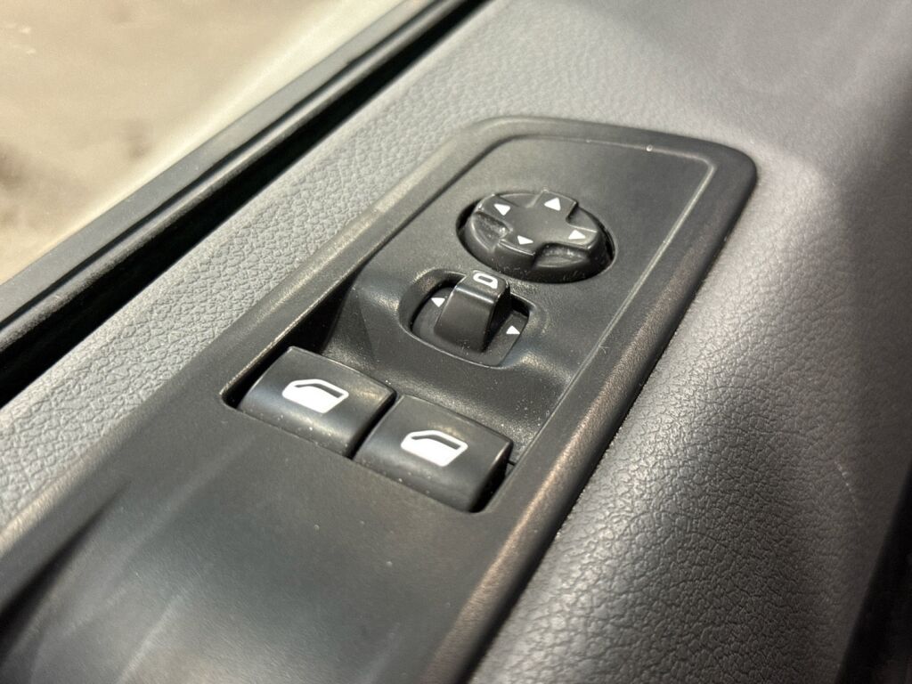 Citroen Jumpy 2022 Valkoinen