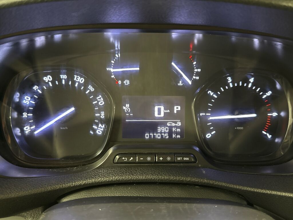 Citroen Jumpy 2022 Valkoinen