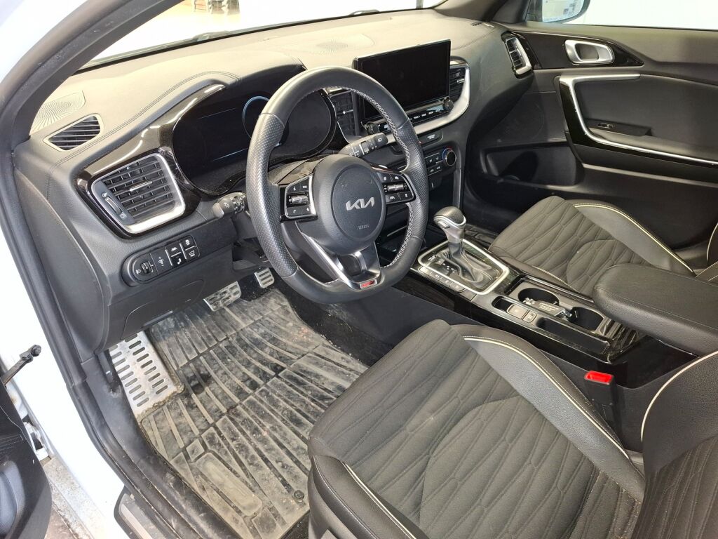 Kia ProCeed 2022 Valkoinen