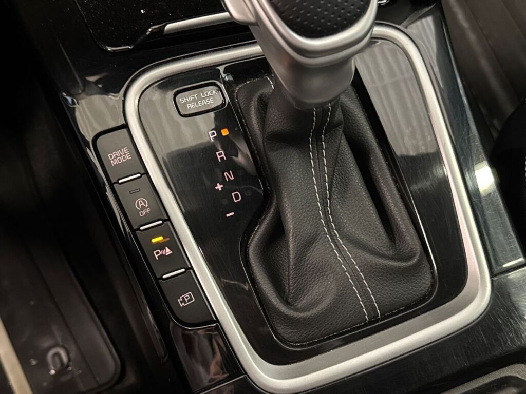 Kia ProCeed 2022 Valkoinen