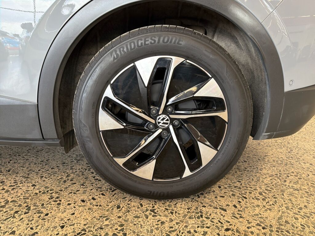 Volkswagen ID.4 2022 Harmaa