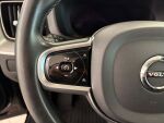 Volvo XC60 2023 Musta