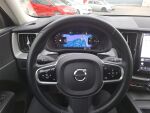 Volvo XC60 2023 Musta