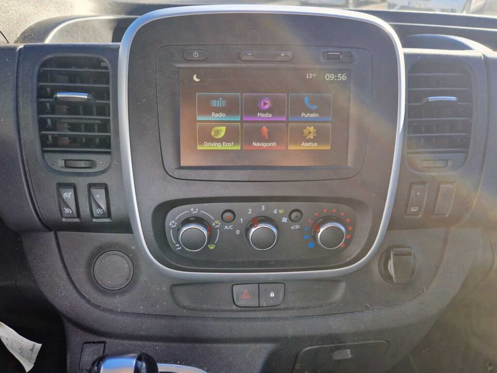 Renault Trafic 2020 Valkoinen