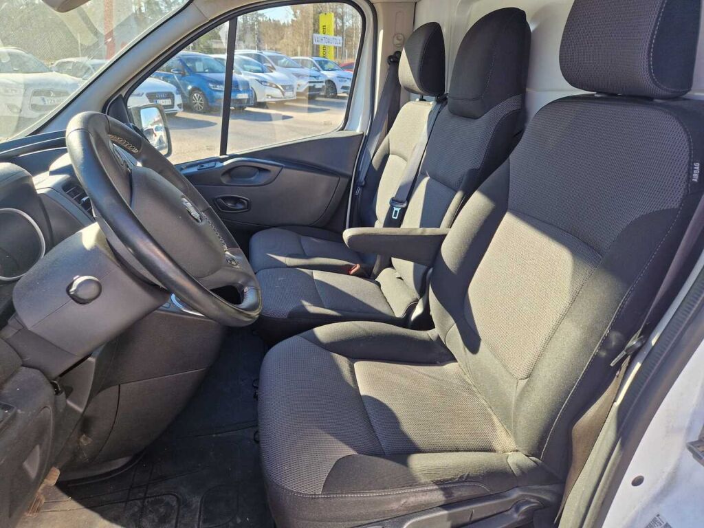 Renault Trafic 2020 Valkoinen