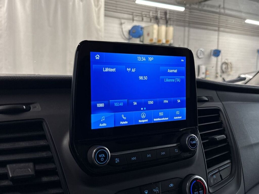 Ford Transit 2020 Valkoinen