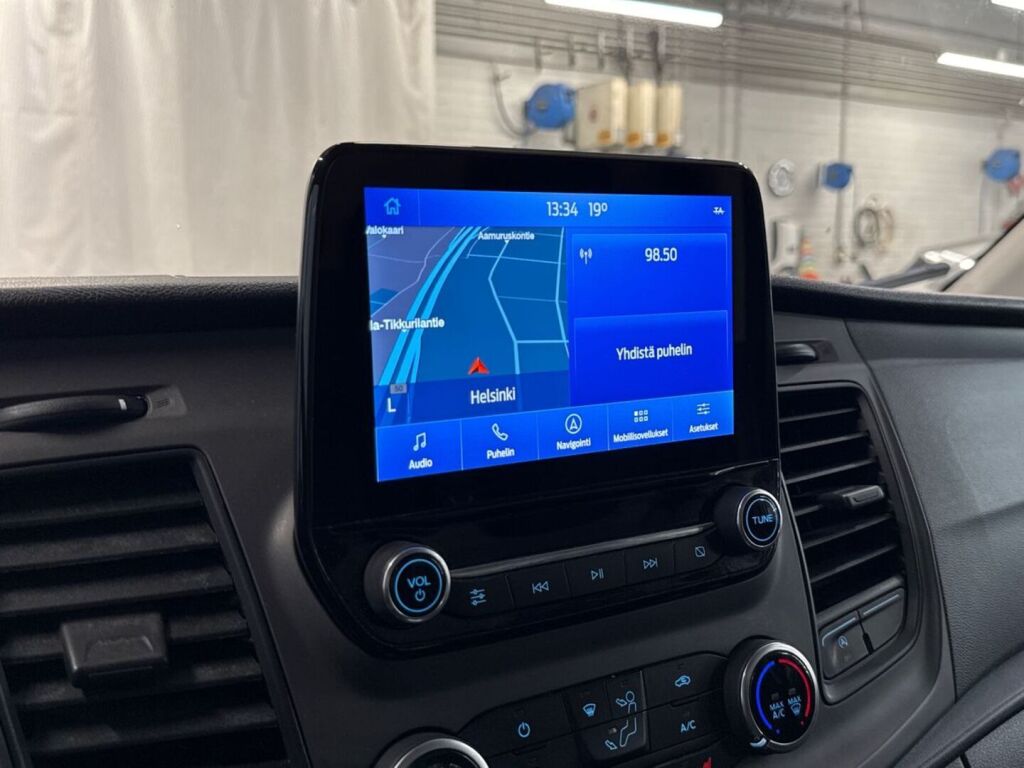 Ford Transit 2020 Valkoinen