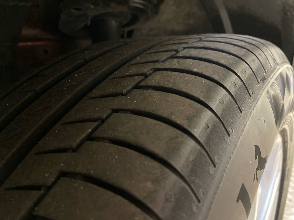 Ford Kuga 2018 Punainen