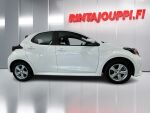 Toyota Yaris 2023 Valkoinen